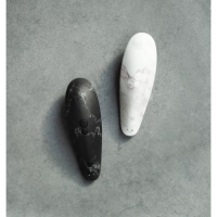Бесконтактный стимулятор клитора Womanizer Marilyn Monroe Black Marble​
