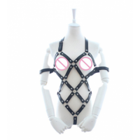 Соблазнительная сбруя с фиксацией рук