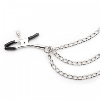 Зажимы для сосков с тремя цепочками