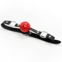 Красный дышащий кляп-шар