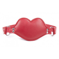 Силиконовый кляп-фаллос на красном ремне в виде губ
