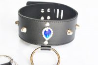 Черный ошейник с поводком на замочке