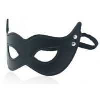 Маска черная с вырезом для глаз