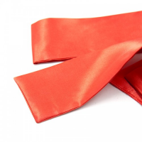 Красная сатиновая маска-лента на глаза