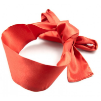 Красная сатиновая маска-лента на глаза