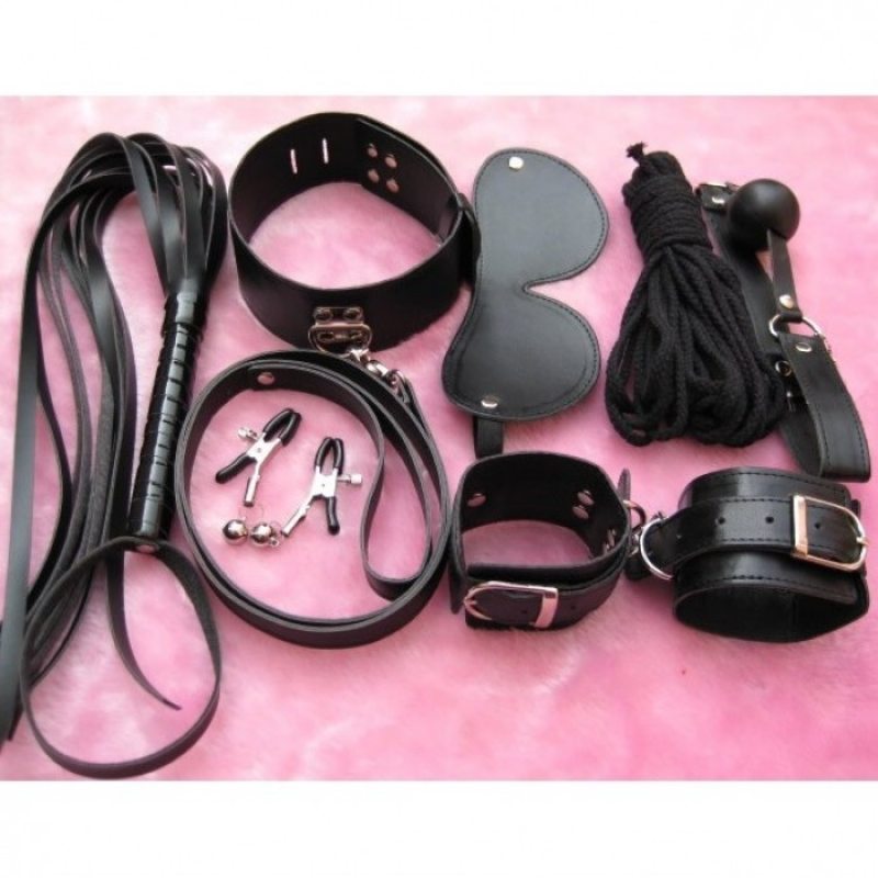Роскошный набор для БДСМ из 7 предметов Dark Desire