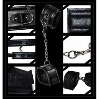 Набор Deluxe Bondage Kit (маска, кляп, наручники, тиклер)
