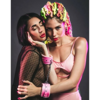 Розовые наручники с металлической цепью Party Hard Calm Pink