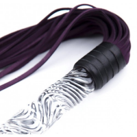 Замшевая плеть фиолетового цвета с прозрачной рукоятью 68 см
