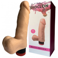 Реалистичный вибратор с объемной мошонкой 16 см