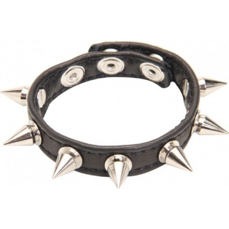 Ремешок с шипами