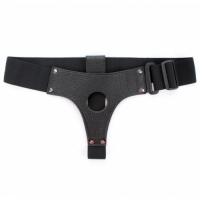 Кожаные черные трусики для страпона