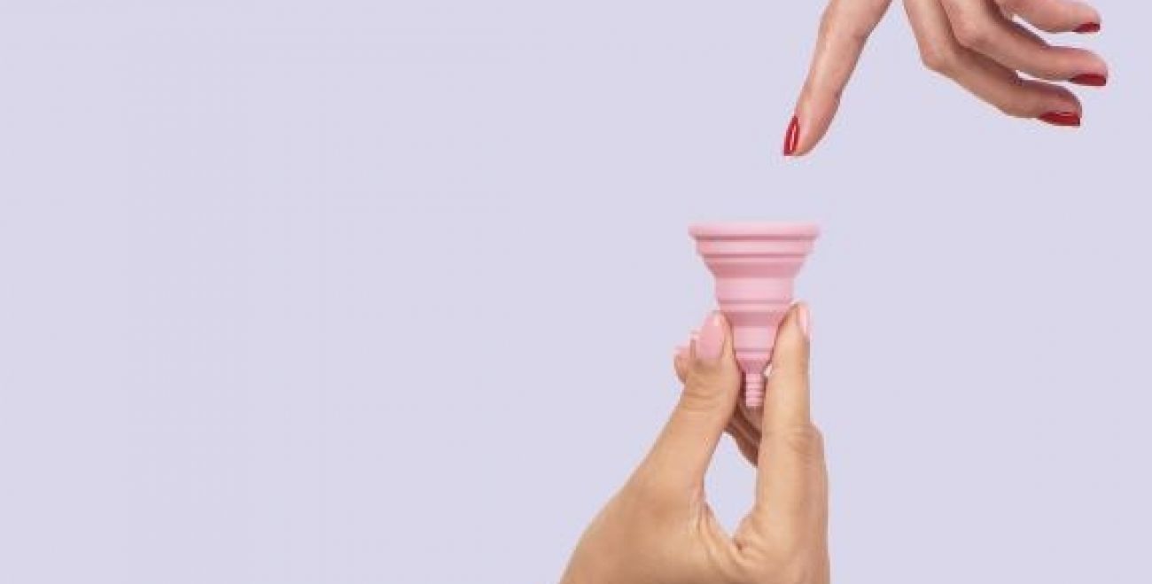 Вопросы женской гигиены: менструальные чаши Satisfyer Feel Secure!